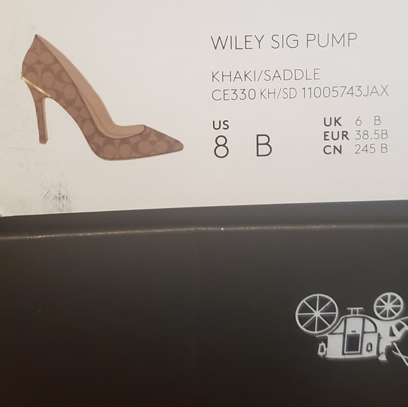 Size 8 - Wiley Signature Pumps by Coach!Khaki/Saddle - Picture 3 of 5